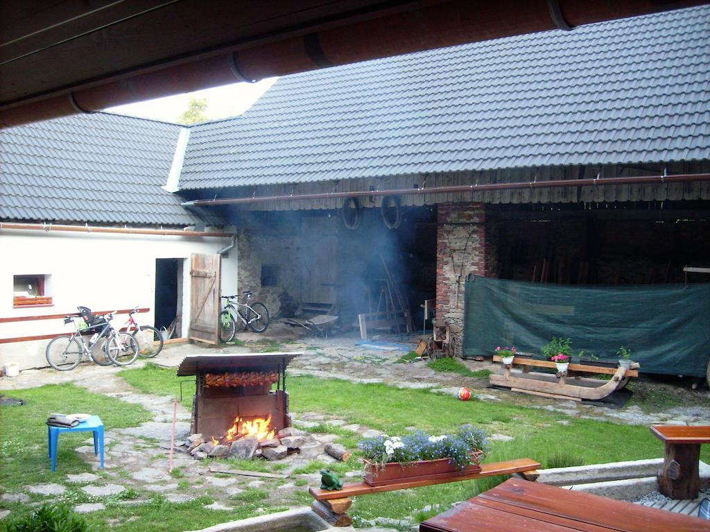 Penzion U Dvojice Nove Mesto na Morave Zewnętrze zdjęcie